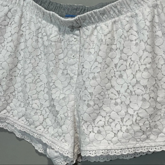 Simply Vera Wong Mini White Short Women size Large - Picture 3 of 12